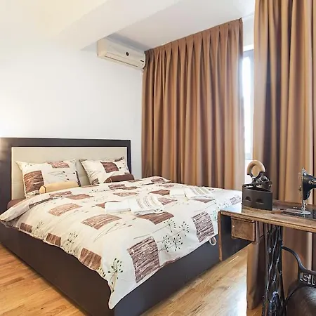 Downtown Cozy 스코페
